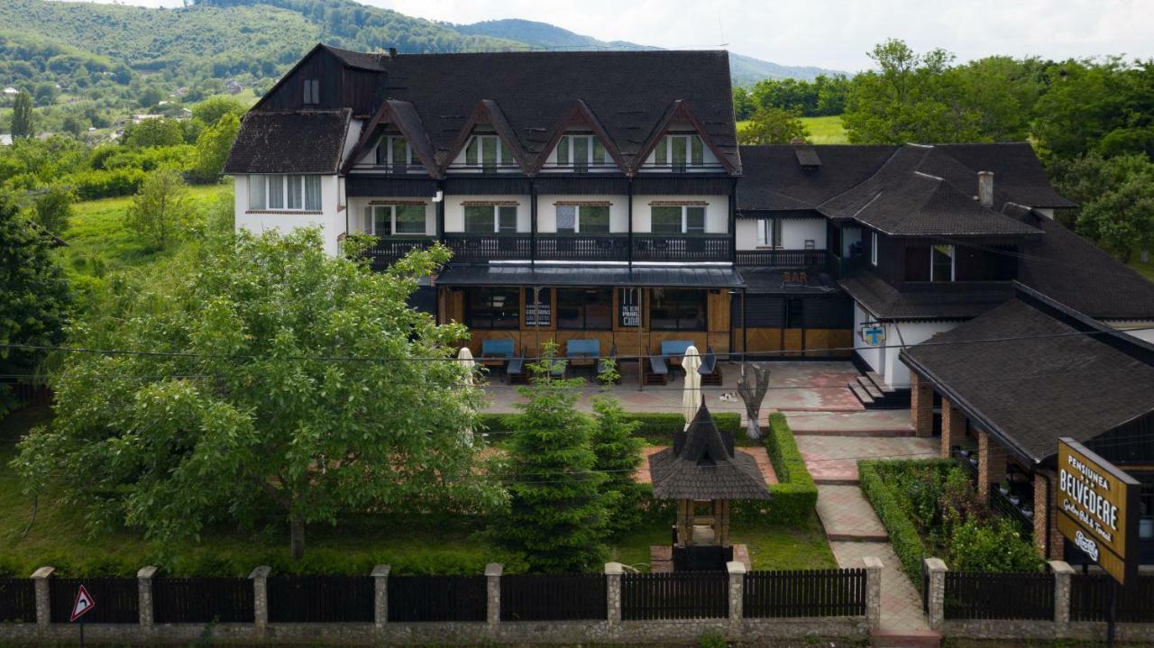 Pensiunea Belvedere Târgu Neamţ Dış mekan fotoğraf
